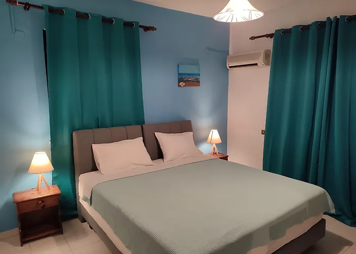 Dolphin 3* Rhodes City