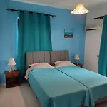 Dolphin 3* فاليراكي
