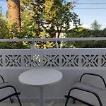 Dolphin Lejlighedshotel 3*