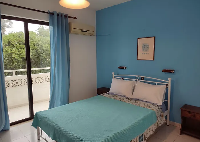 Dolphin 3* Rhodes City